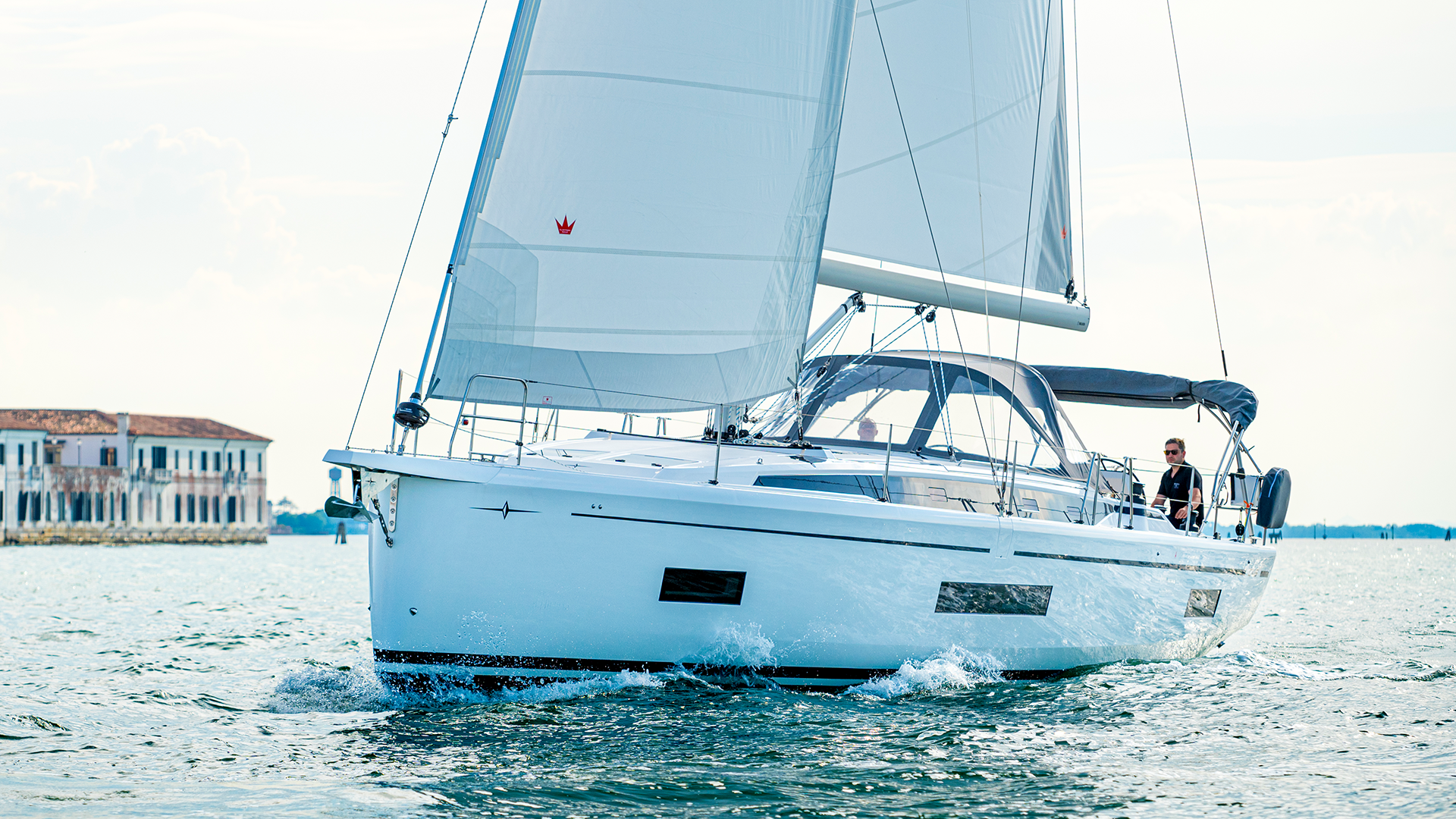 Yachten Meltl Schauraum Bavaria Dufour Deutschland Bayern
