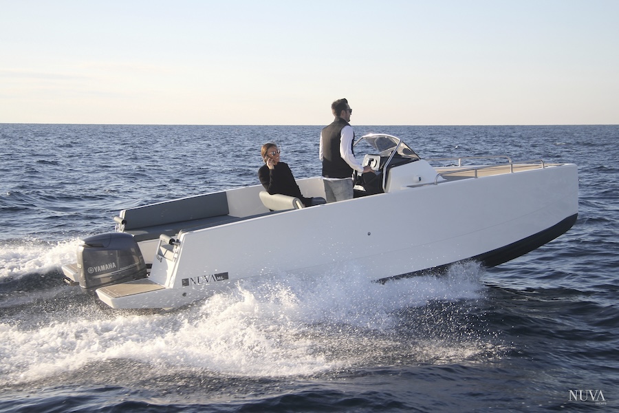 Yachten Meltl Schauraum Bavaria Dufour Deutschland Bayern