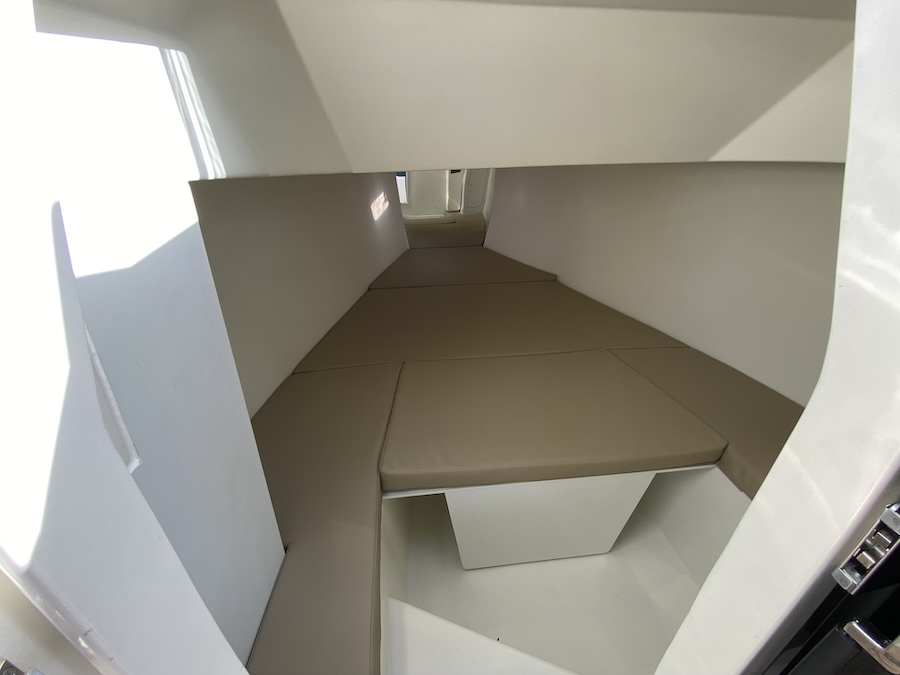 Nuva M6 Yacht Foto 4