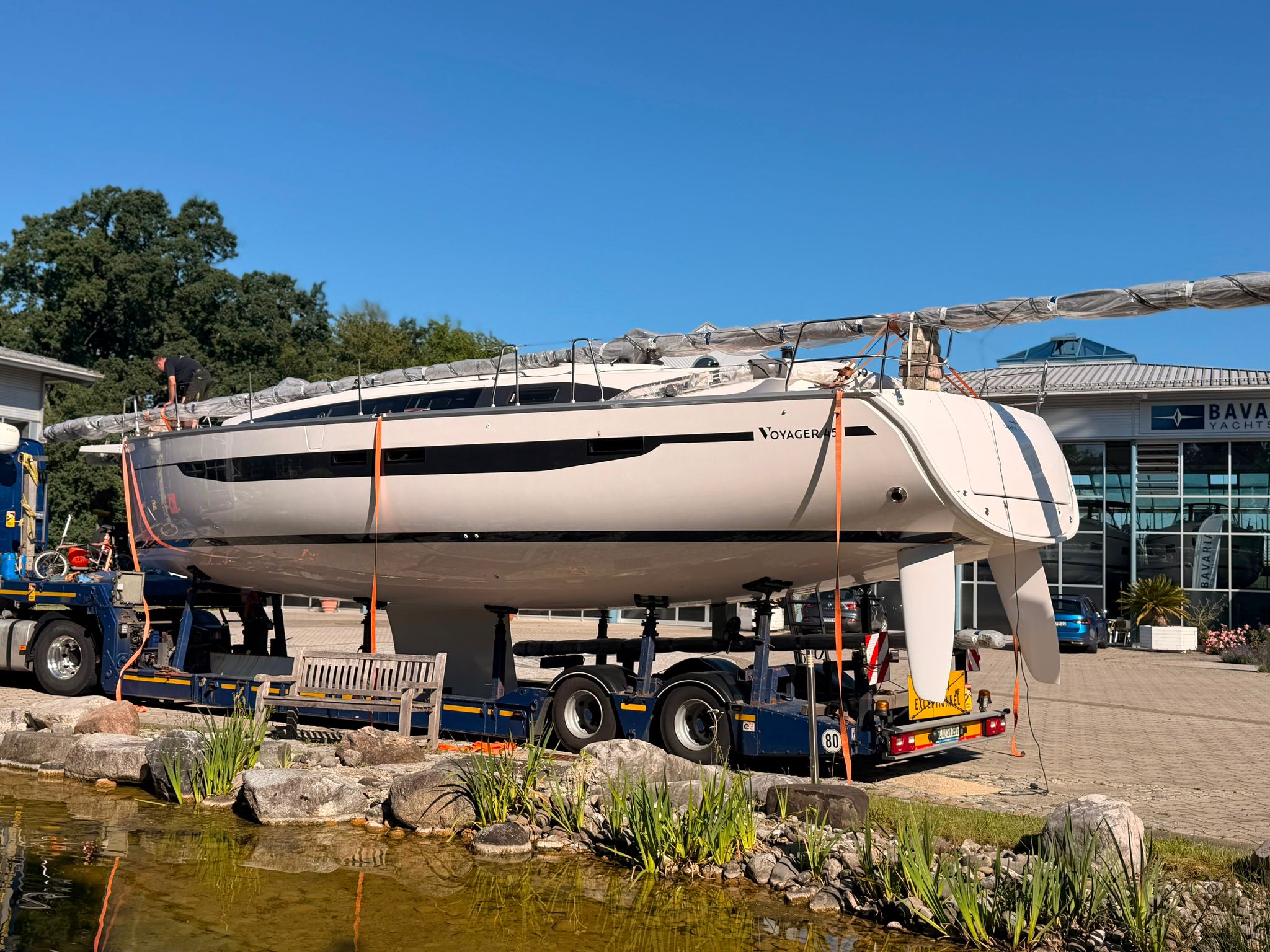 Yacht-Sharing bei Segelyachten und Katamaranen 18 Bavaria Voyager 45 im Yachtzentrum Bernau