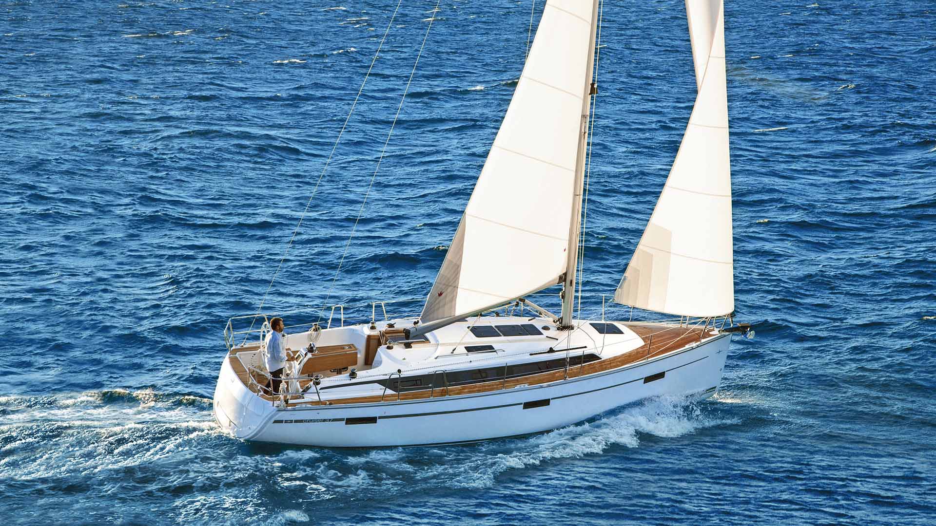 cruiser37-ex-02 Yachten Meltl Schauraum Bavaria Dufour Deutschland Bayern